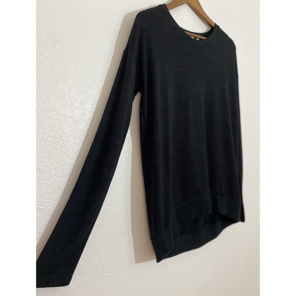 GAP Size XSmall Women Black Soft Hi-Low Pullover Sweater Long Sleeve Round Neck - Picture 3 of 7